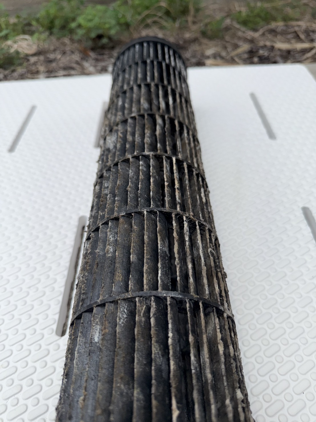 ファン：施工前の汚れ